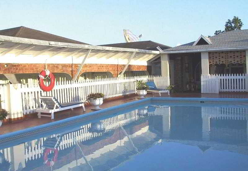 Village Hotel Ocho Rios Bagian luar foto